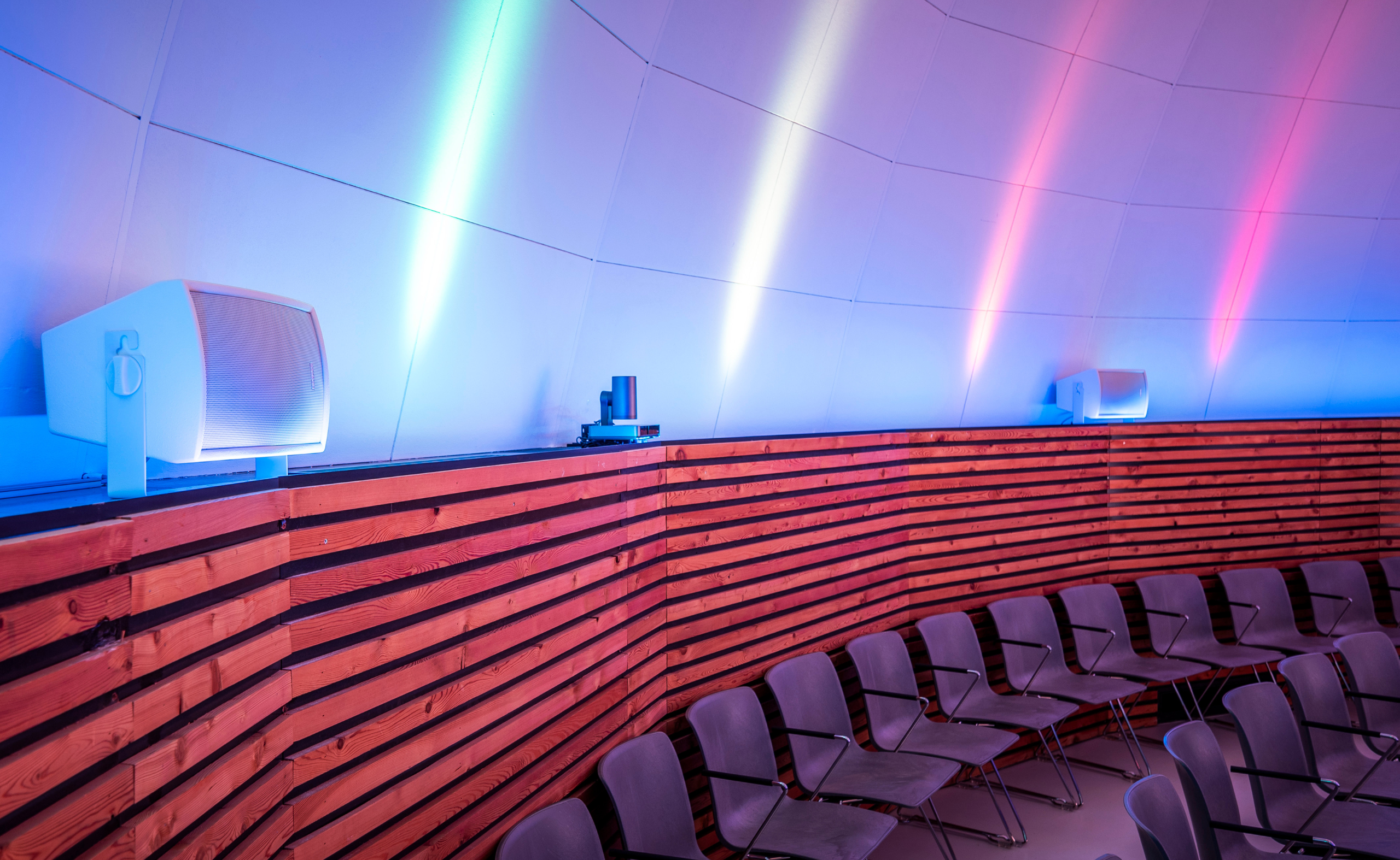 Hogeschool Rotterdam - Drijvend Paviljoen - met audiovisuele oplossingen (av) van Fidato
