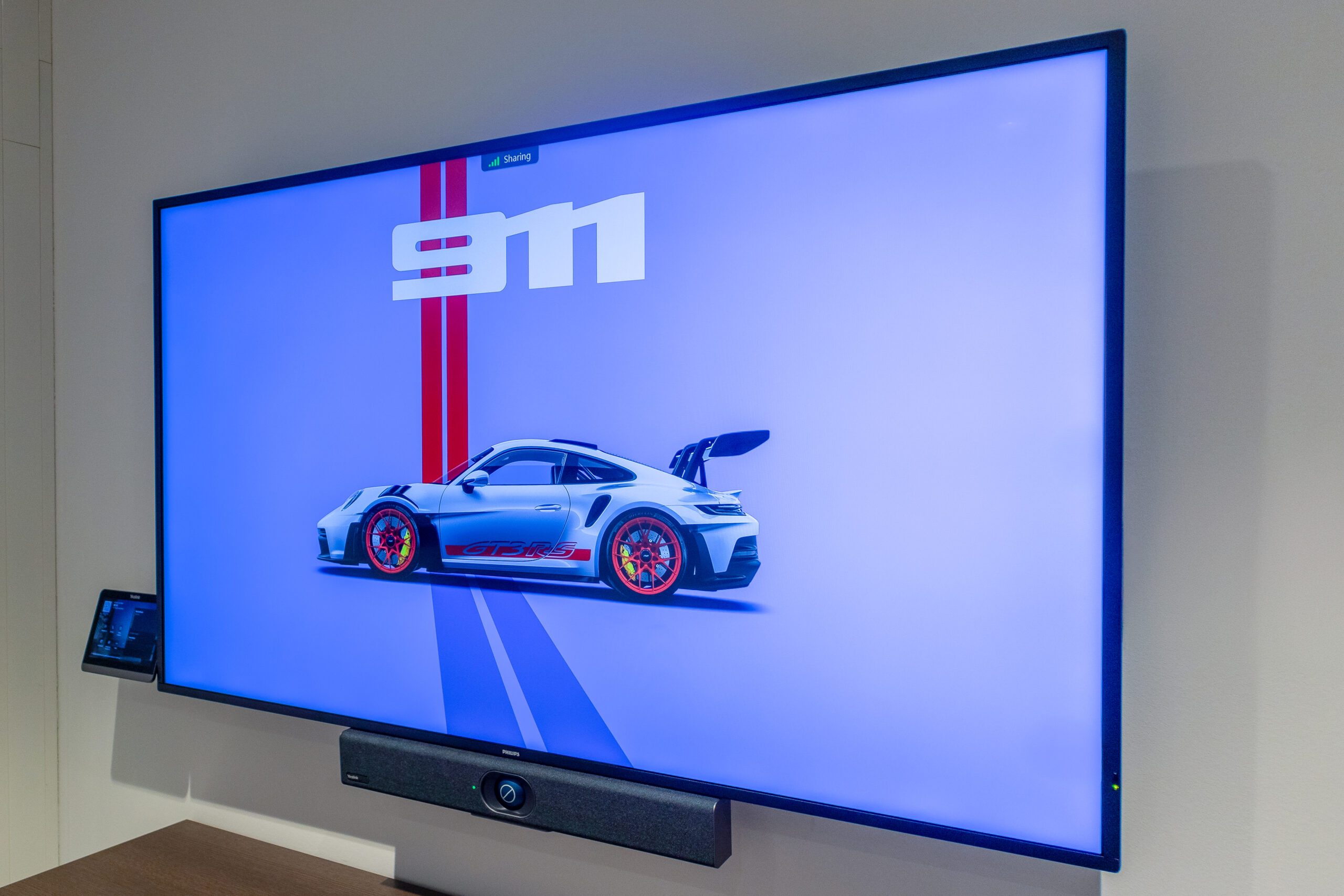 Porsche microsoft teams rooms